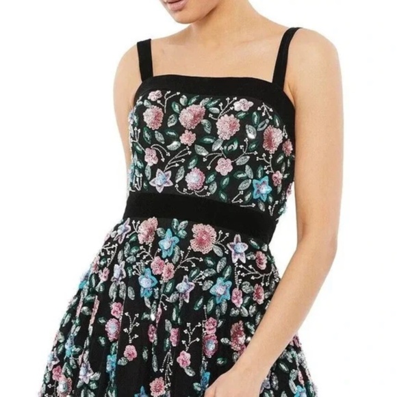 Mac Duggal Beaded Black Floral Mini Dress - Picture 4 of 15